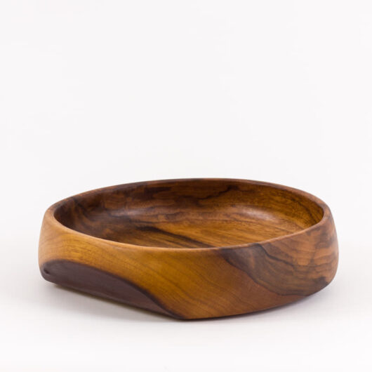 rucno radjena okrugla cinija #650